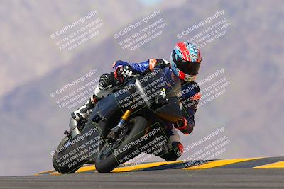 media/Oct-03-2022-Moto Forza (Mon) [[5f077a3730]]/Intermediate Group/Session 4 (Turn 9)/